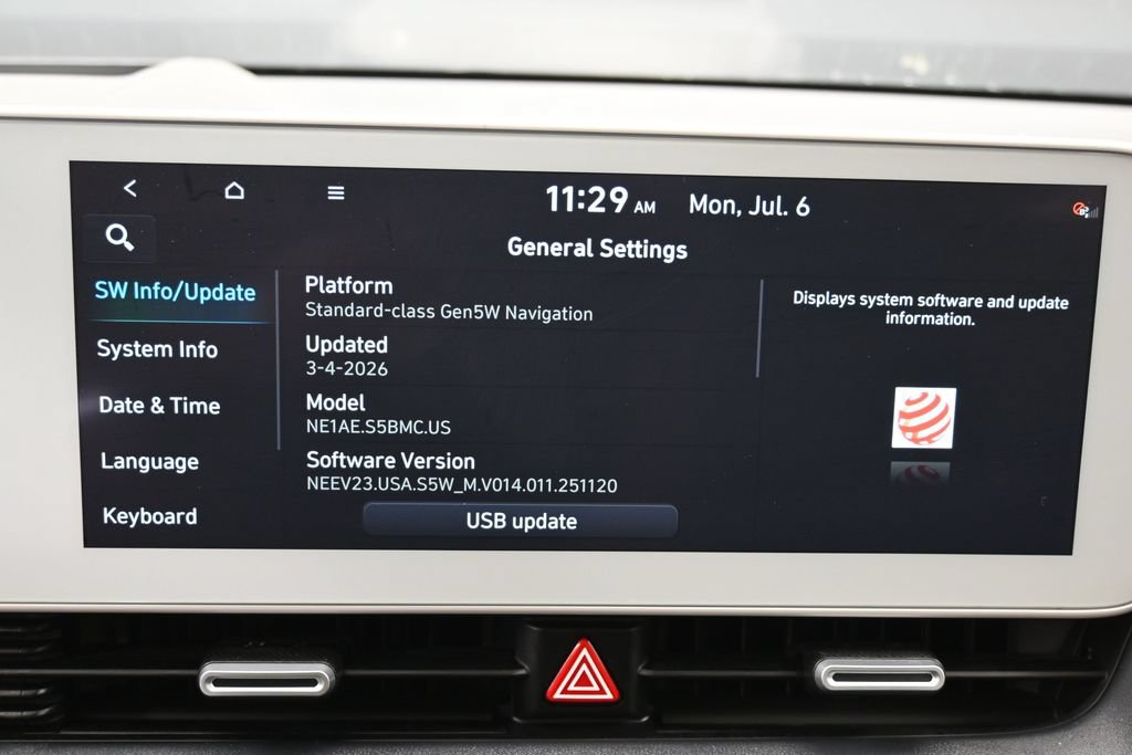 Used 2023 Hyundai Ioniq 5 Limited AWD/4WD image 28