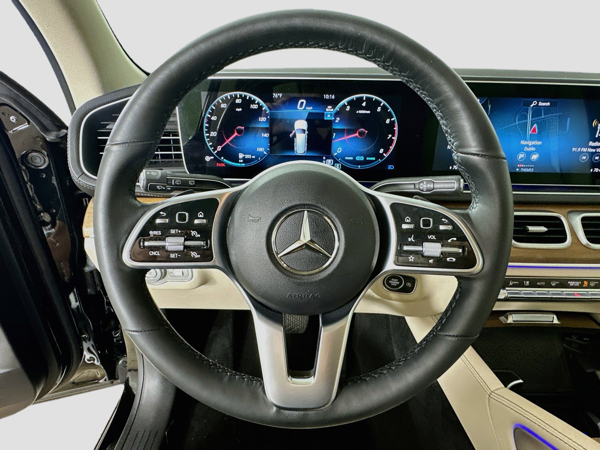 Certified 2023 Mercedes-Benz GLS 450 4MATIC image 11