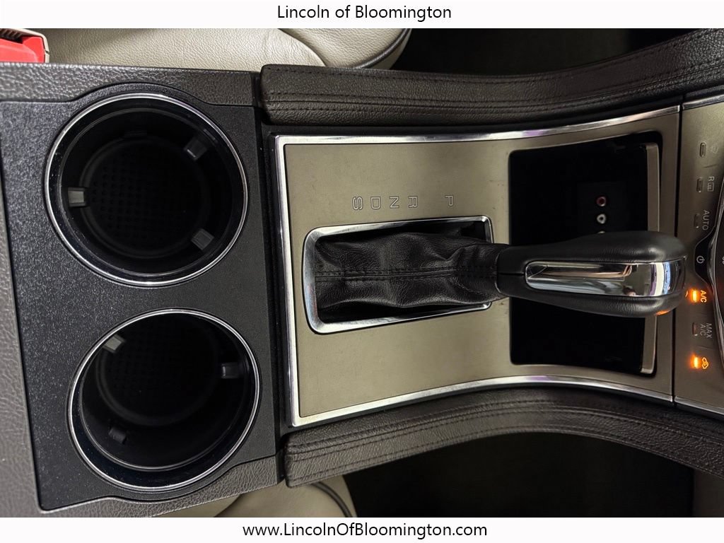 Used 2015 Lincoln MKX AWD w/ Equipment Group 101A image 30