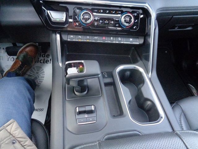 Used 2024 GMC Sierra 1500 Denali w/ Denali Reserve Package image 19