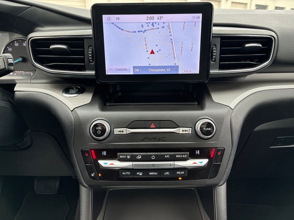 Used 2020 Ford Explorer XLT w/ Equipment Group 202A image 19