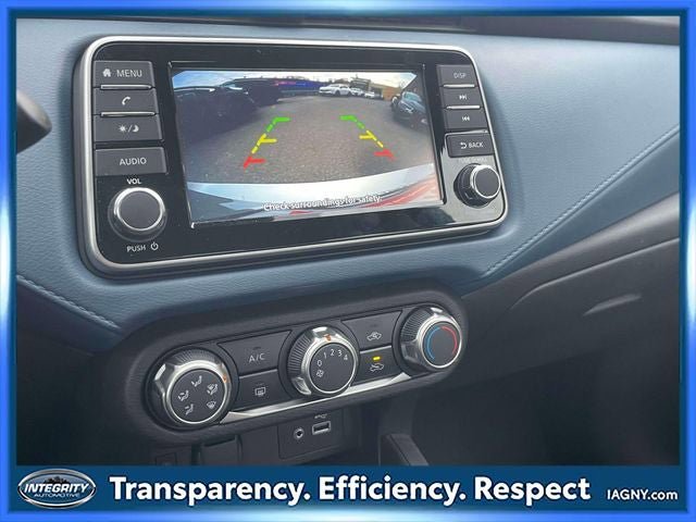 Certified 2025 Nissan Versa SV w/ Trunk Package image 27