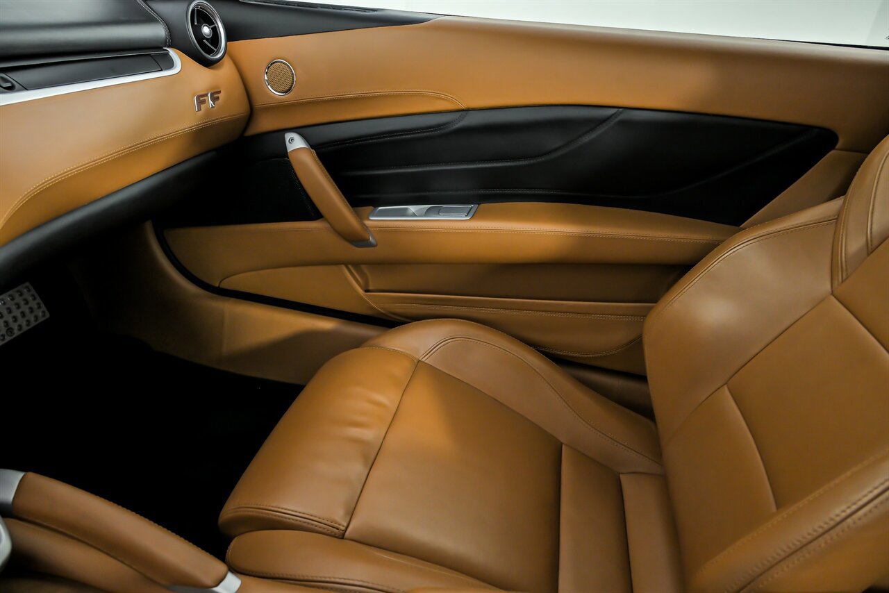 Used 2012 Ferrari FF image 37