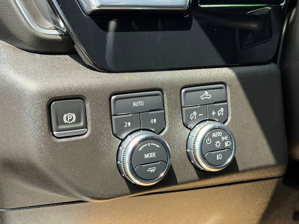 Used 2025 GMC Sierra 1500 Elevation AWD/4WD image 23