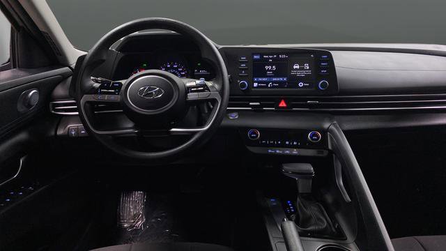 Certified 2023 Hyundai Elantra SEL FWD image 11