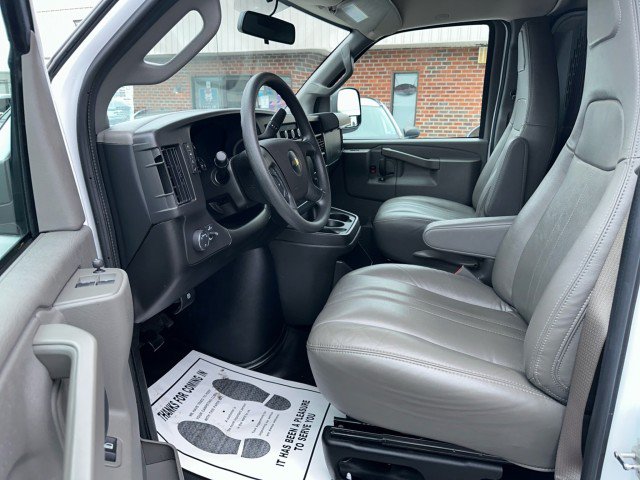 Used 2025 Chevrolet Express 2500 w/ Driver Convenience Package RWD image 14
