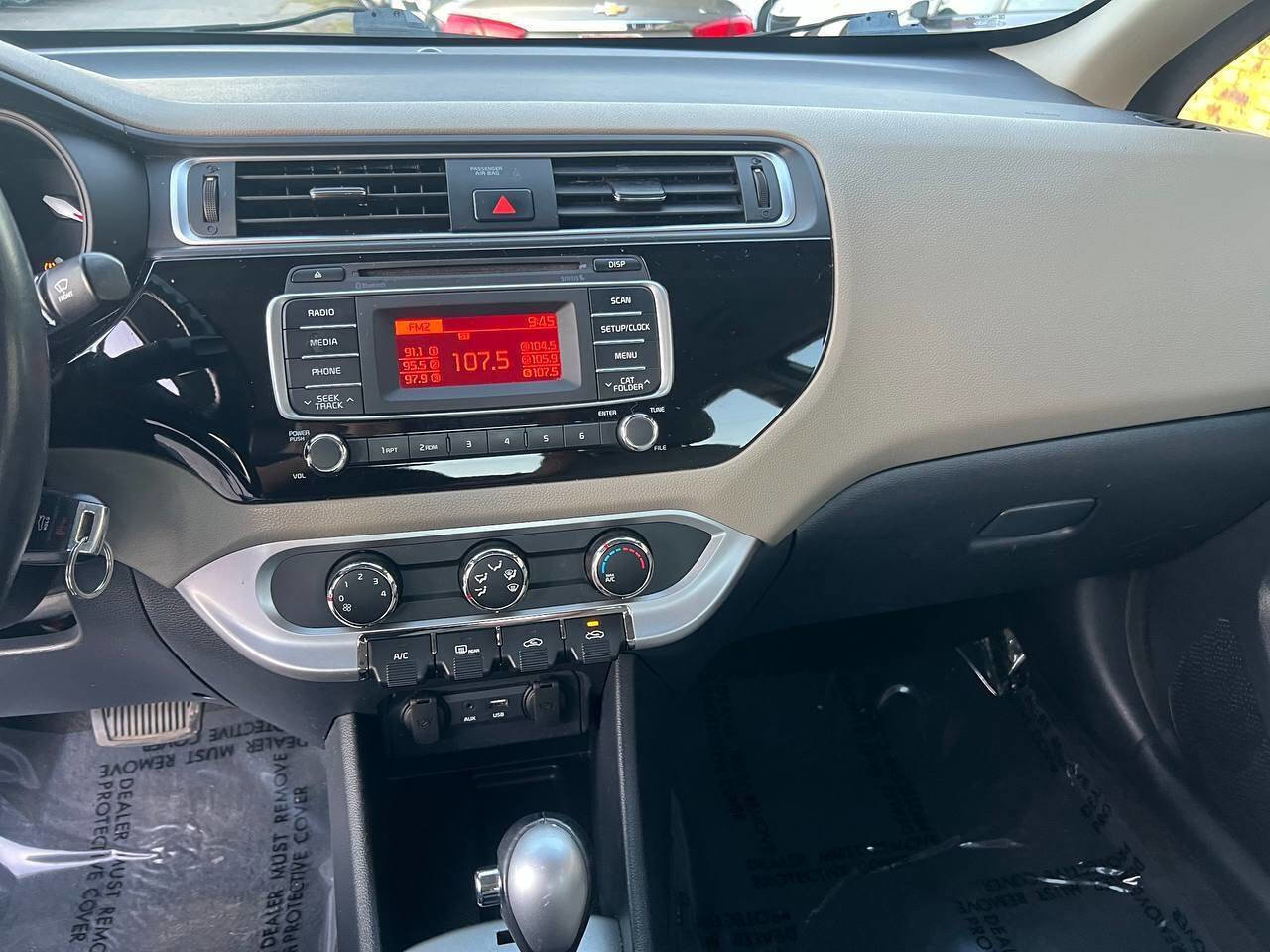 Used 2016 Kia Rio EX image 22