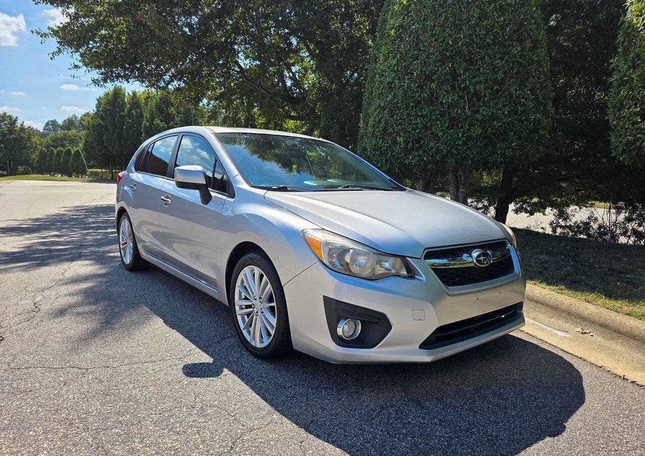 Used 2013 Subaru Impreza 2.0i Limited w/ Popular Pkg 1 AWD/4WD image 7