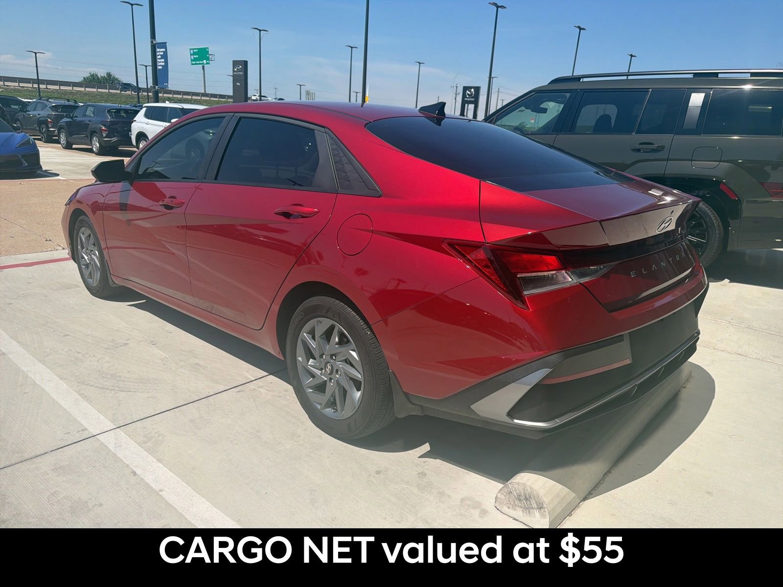 Used 2024 Hyundai Elantra SEL FWD image 7