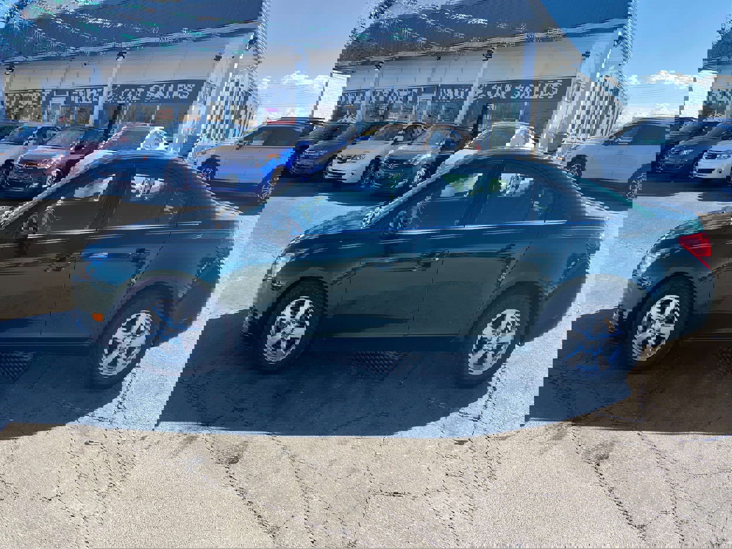 Used 2014 Chevrolet Cruze LT image 8