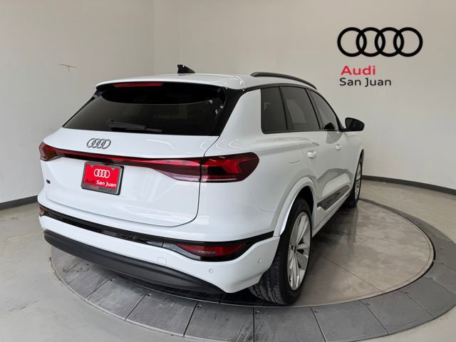 Used 2025 Audi Q6 e-tron Premium w/ Convenience Package RWD image 34
