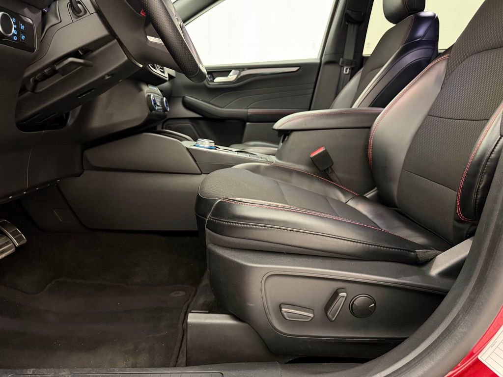Used 2024 Ford Escape ST-Line image 22