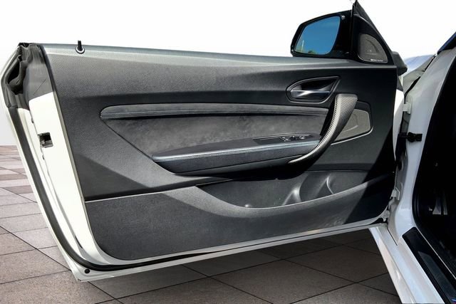 Used 2018 BMW M2 image 26