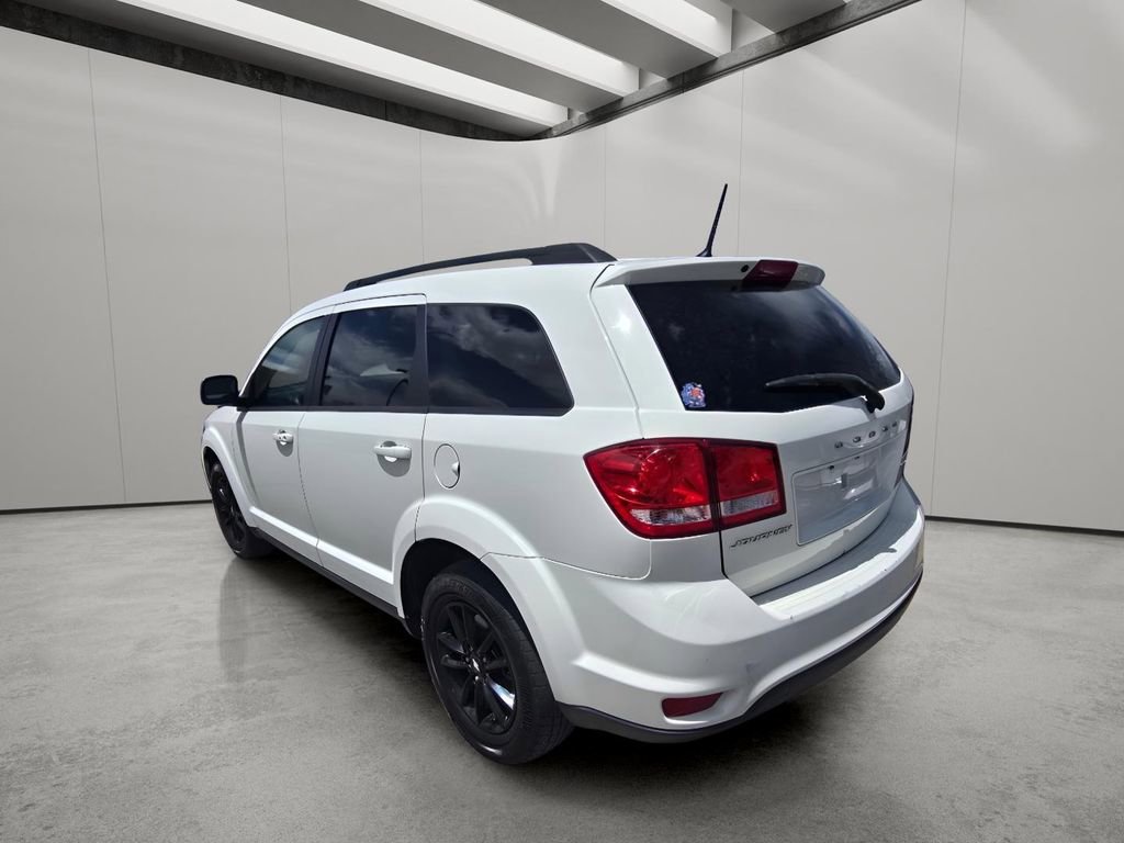 Used 2019 Dodge Journey SE w/ Blacktop Package FWD image 6