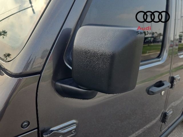 Used 2021 Jeep Gladiator Rubicon w/ Cold Weather Group AWD/4WD image 7