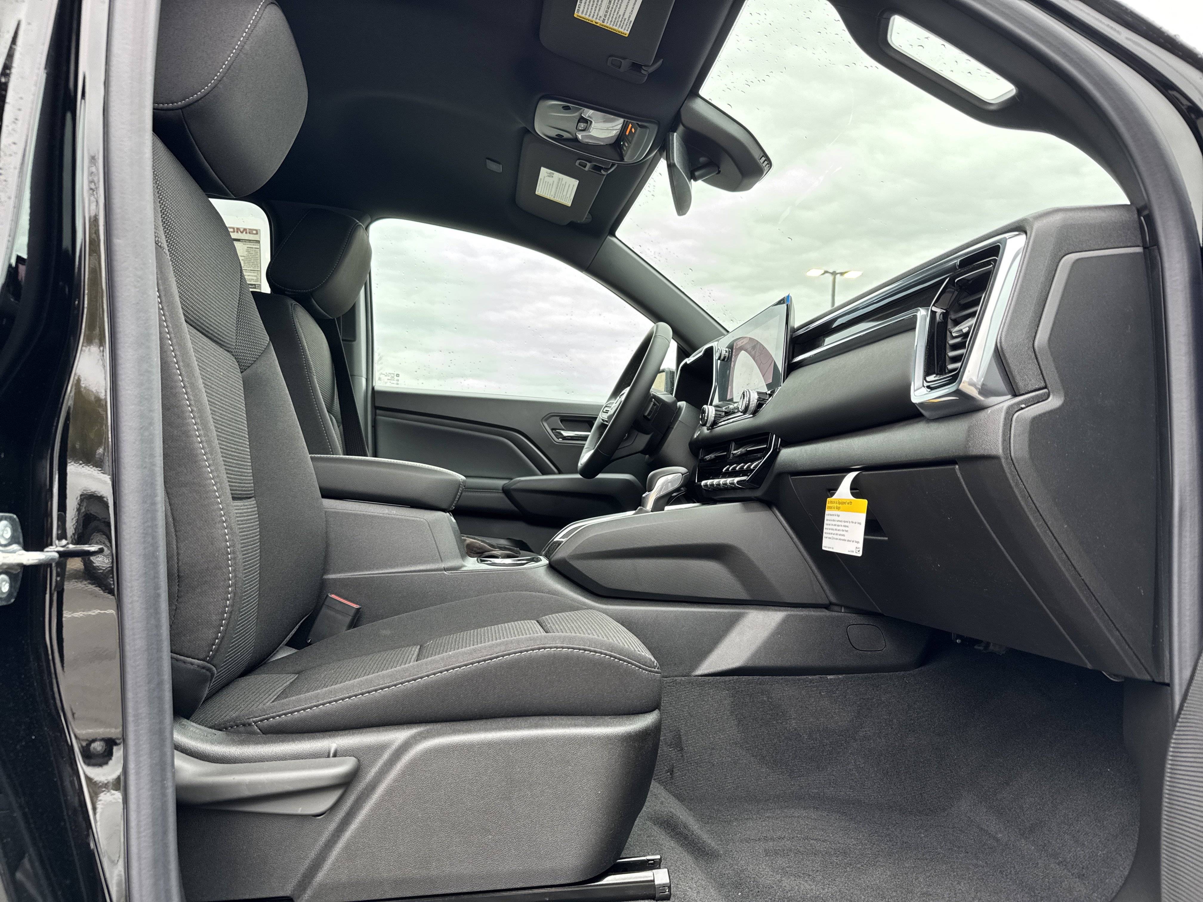 New 2026 GMC Canyon Elevation w/ Convenience Package image 29