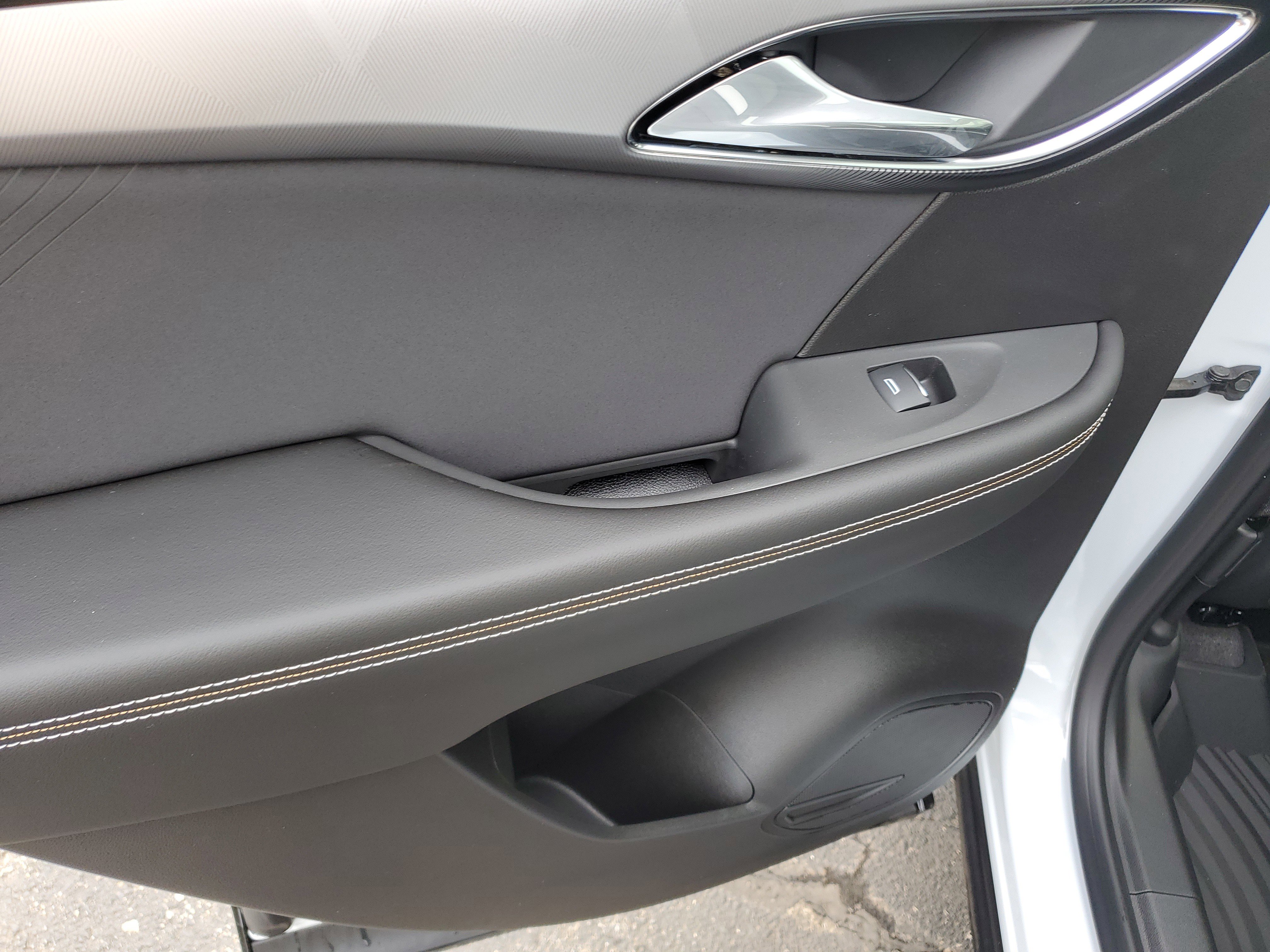 New 2026 Buick Envision Sport Touring image 34