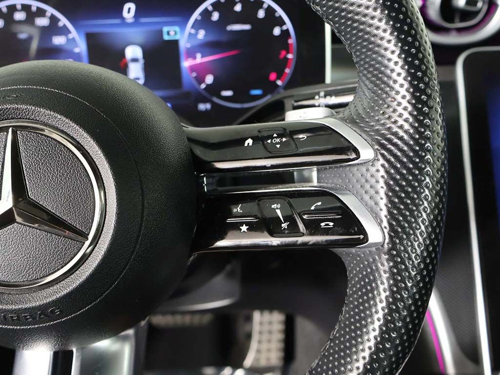 Used 2023 Mercedes-Benz C 300 4MATIC Sedan image 43