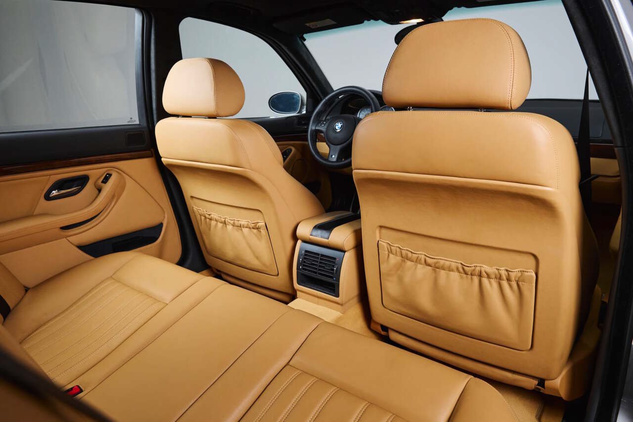 Used 2003 BMW M5 RWD image 50