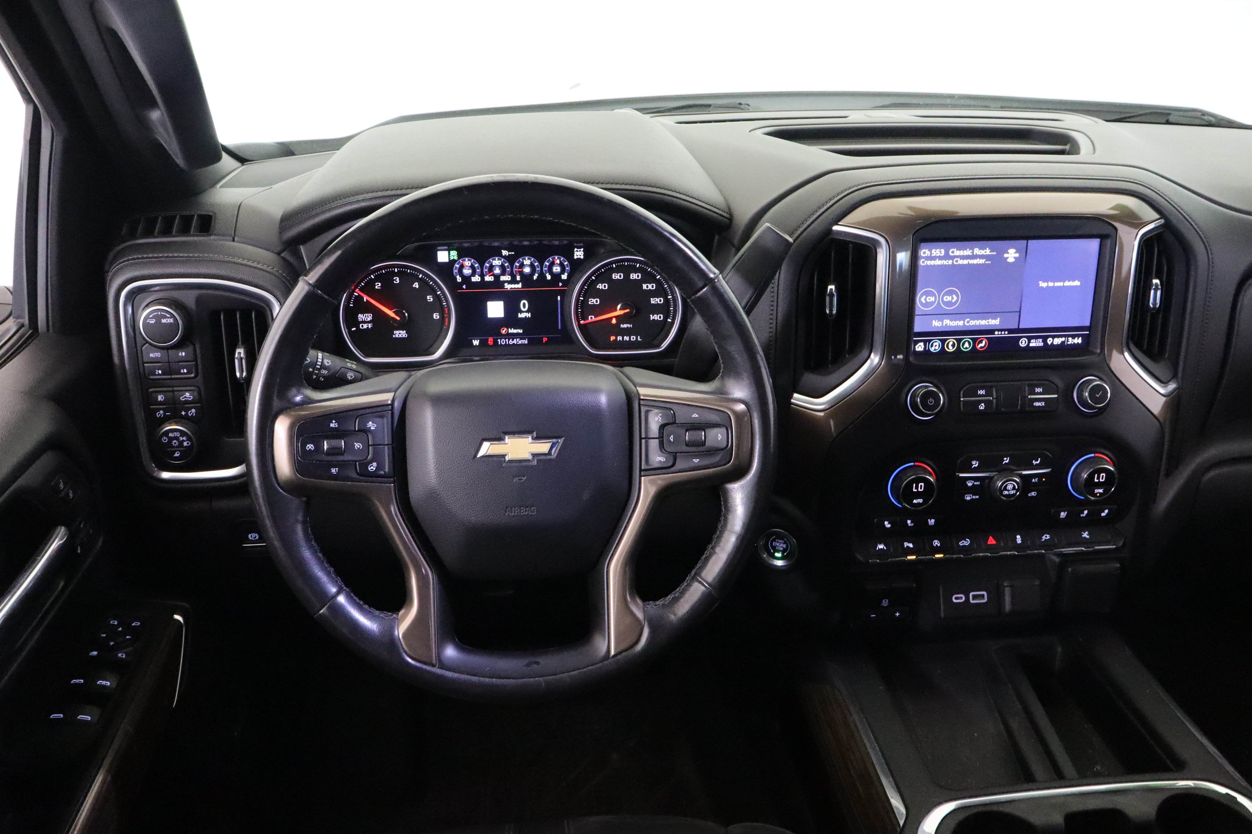 Used 2020 Chevrolet Silverado 1500 High Country w/ Technology Package AWD/4WD image 17