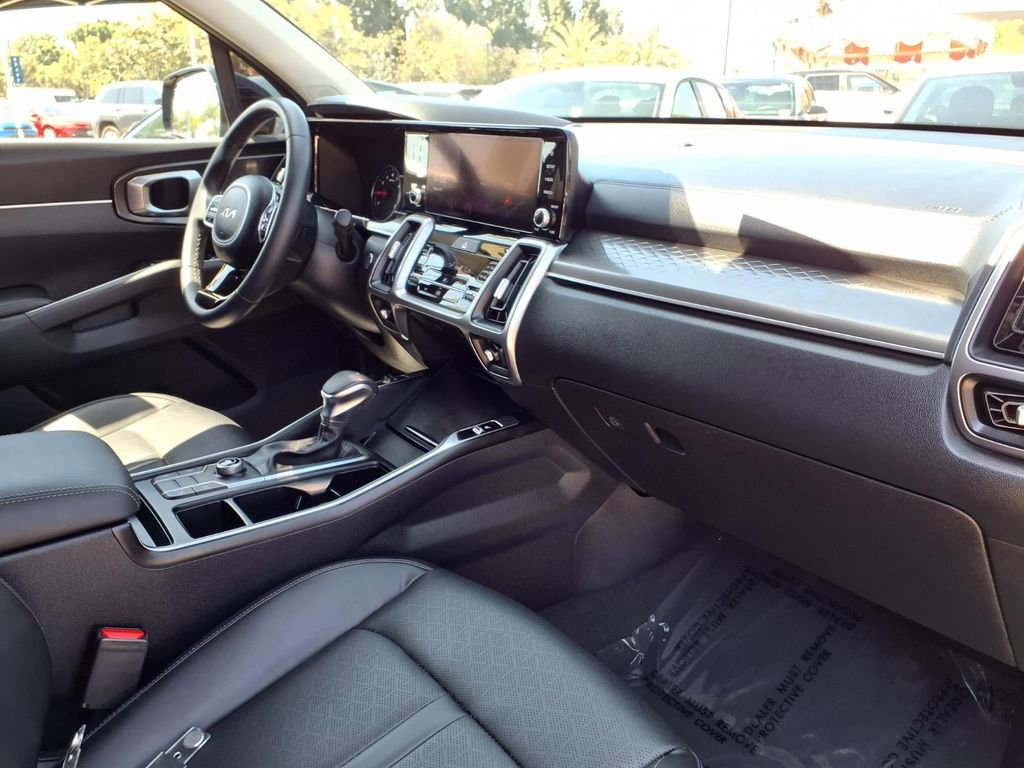 Certified 2023 Kia Sorento S image 12