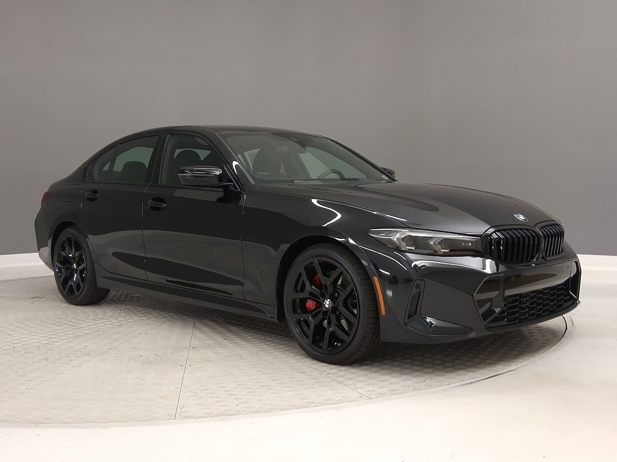 New 2026 BMW 330i Sedan w/ M Sport Package image 5