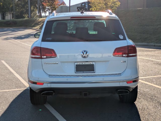 Used 2015 Volkswagen Touareg Sport AWD/4WD image 5