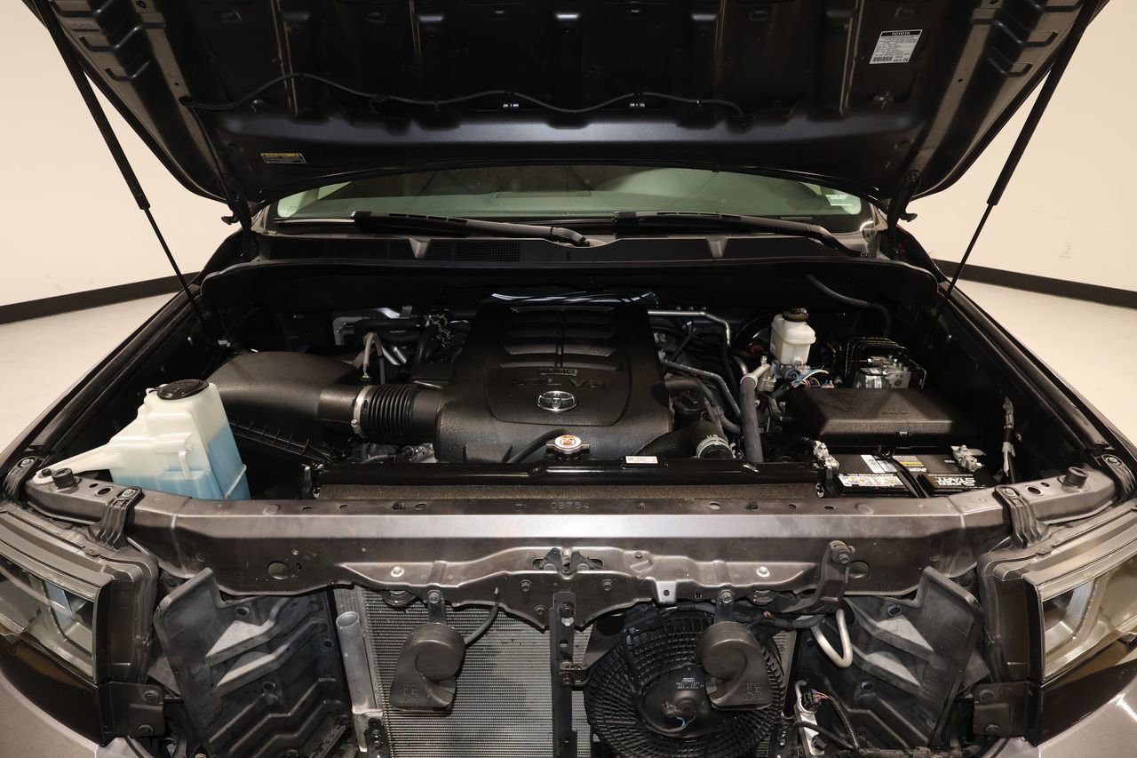 Used 2021 Toyota Sequoia Nightshade w/ Safety & Convenience Package AWD/4WD image 33