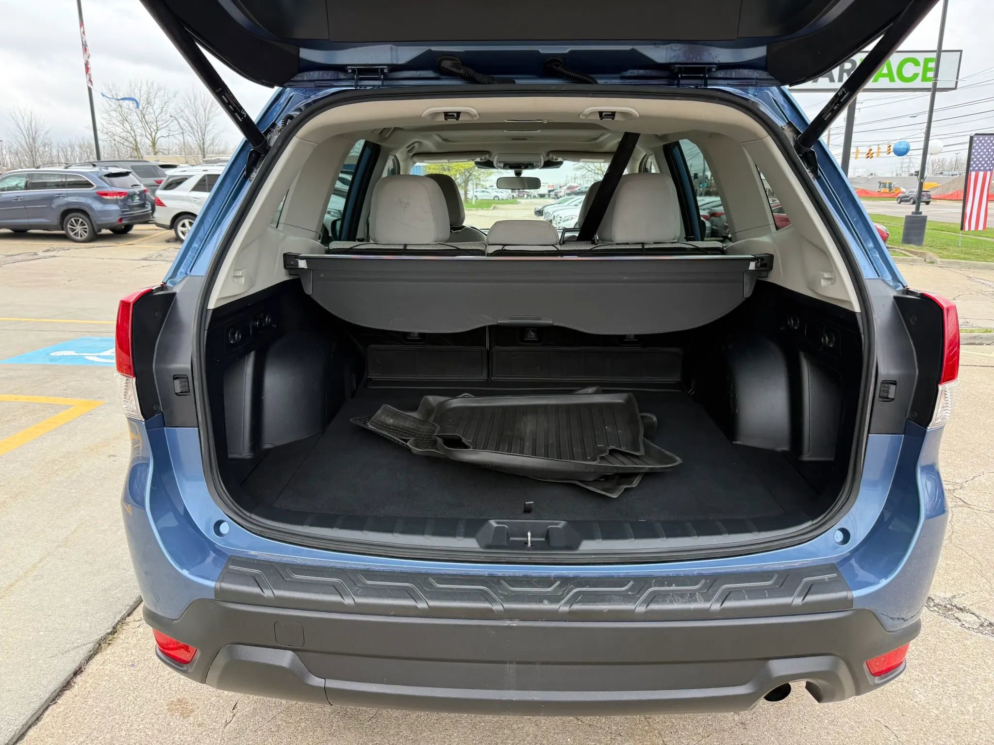 Used 2022 Subaru Forester Premium image 14