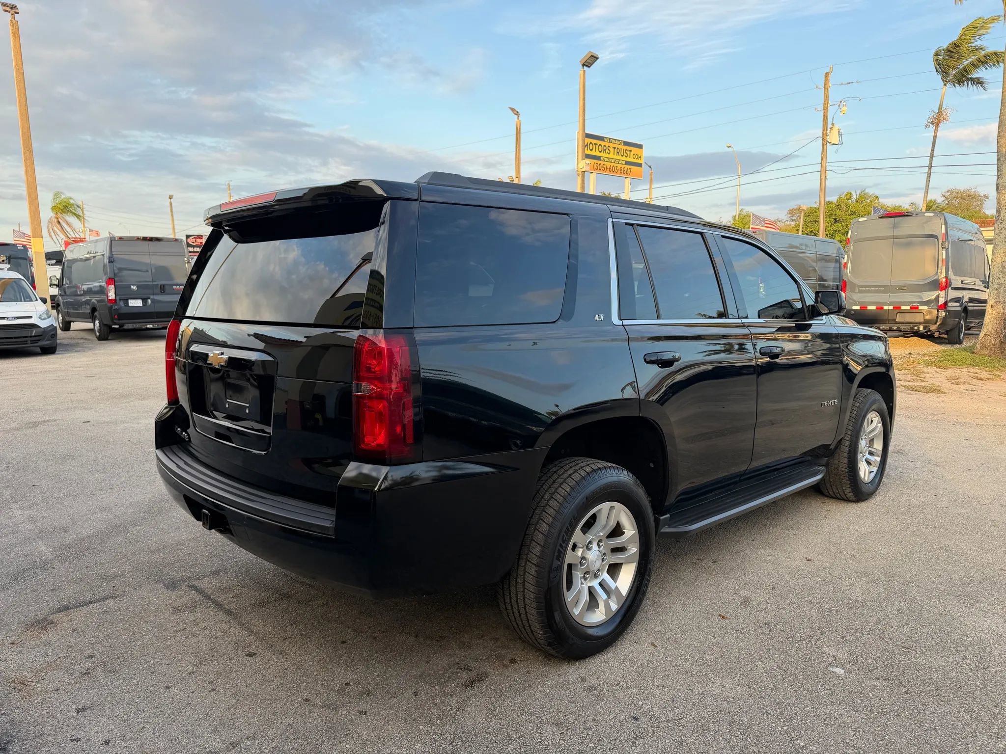 Used 2019 Chevrolet Tahoe LT RWD image 7
