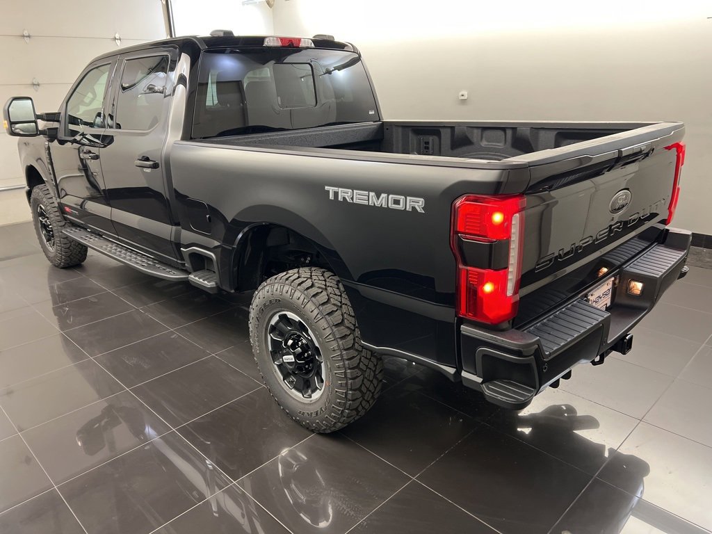 New 2026 Ford F350 Lariat image 4