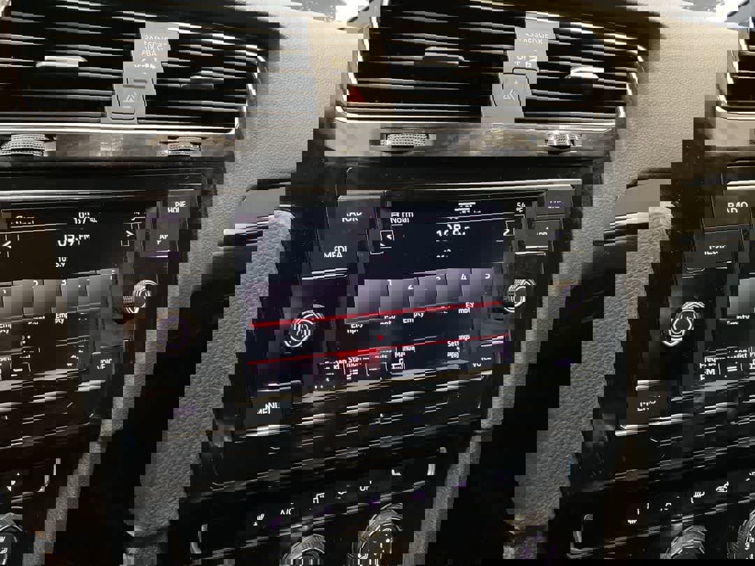 Used 2020 Volkswagen GTI S image 16