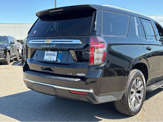 Used 2022 Chevrolet Tahoe LT w/ Luxury Package AWD/4WD image 11