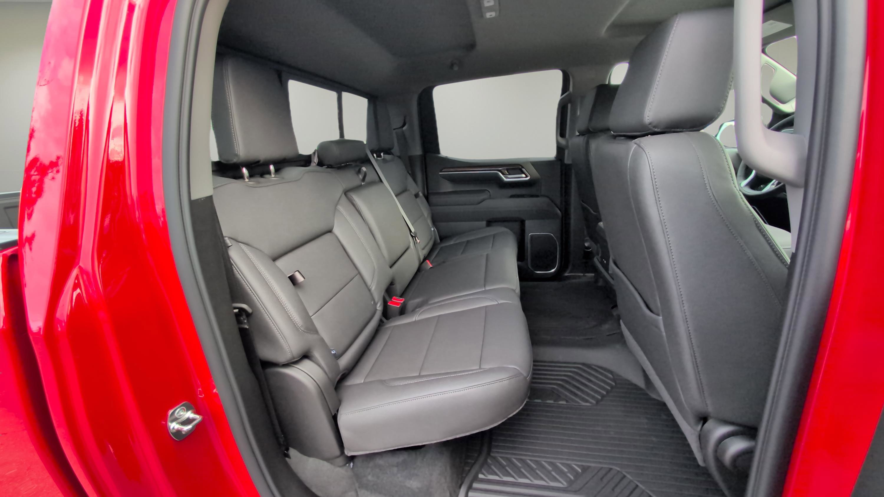 New 2026 Chevrolet Silverado 1500 LT w/ All Star Edition Plus image 13