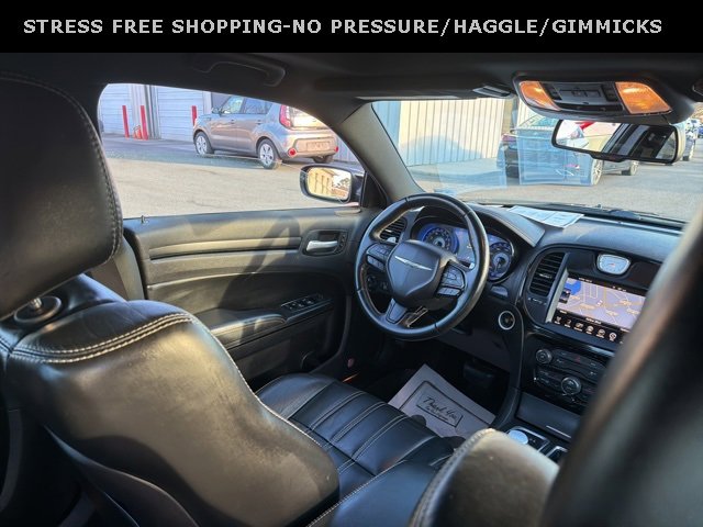 Used 2016 Chrysler 300 S w/ 300S Premium Group image 35