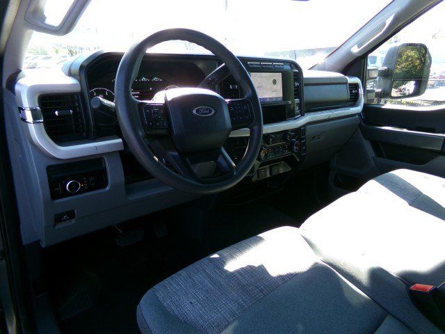 Used 2023 Ford F250 XLT w/ FX4 Off-Road Package AWD/4WD image 14
