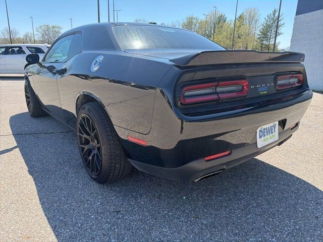 Used 2019 Dodge Challenger SXT w/ Cold Weather Group image 3