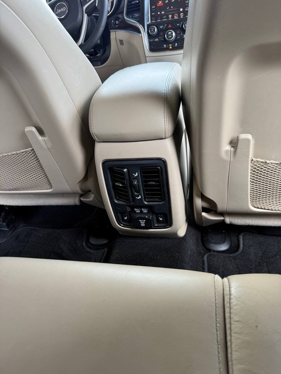 Used 2014 Jeep Grand Cherokee Limited AWD/4WD image 10