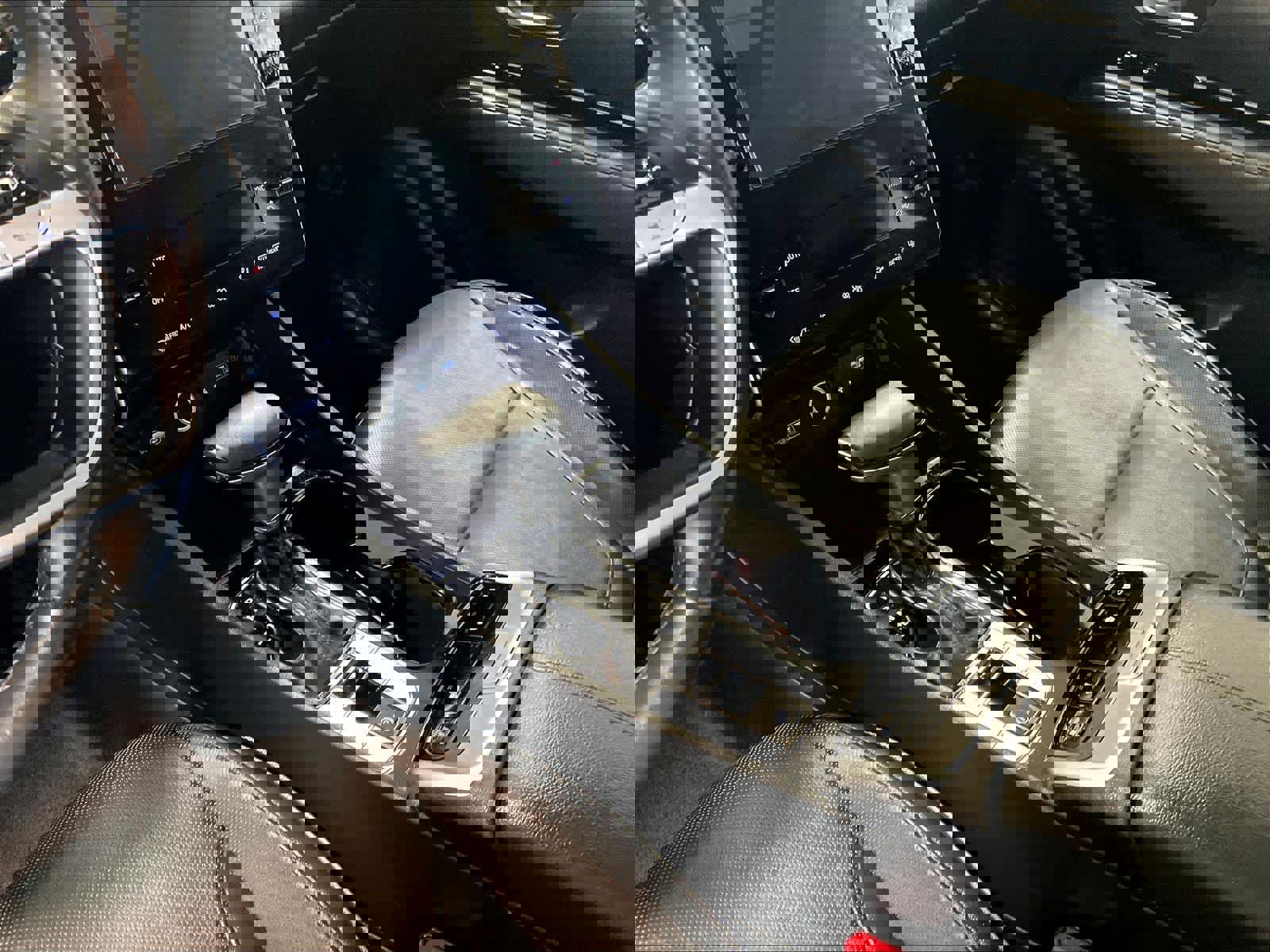 Used 2022 Hyundai Tucson SEL w/ Convenience + Premium Package AWD/4WD image 20