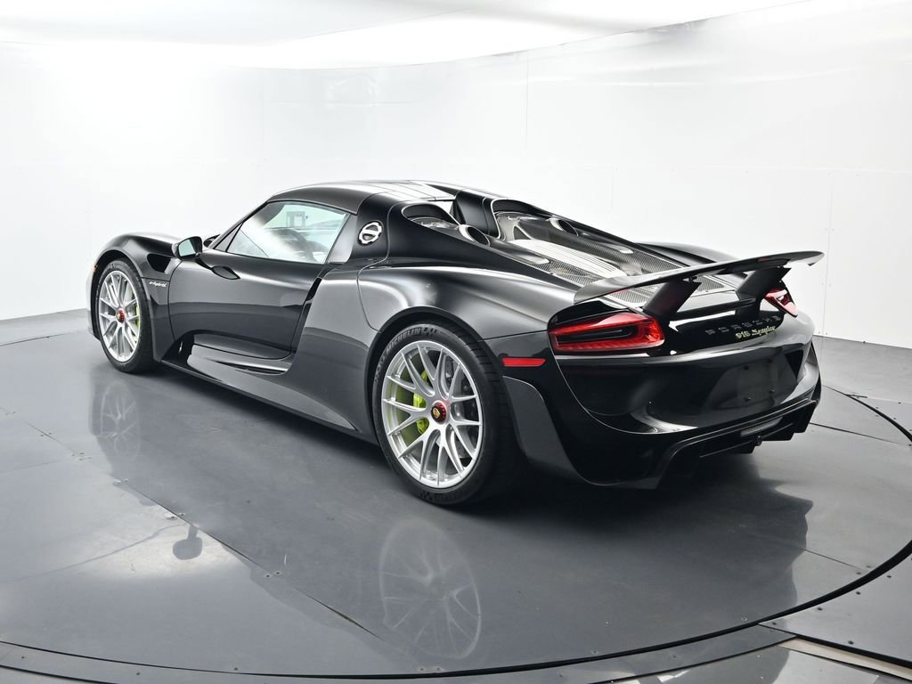 Used 2015 Porsche 918 Spyder AWD/4WD image 3