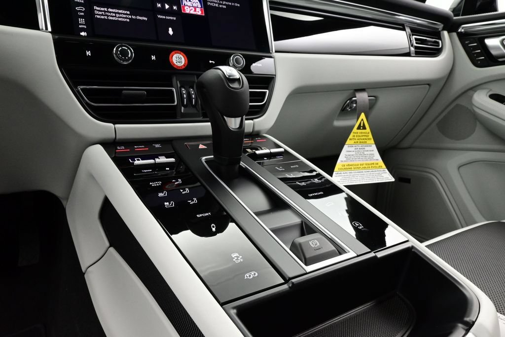 New 2026 Porsche Macan S AWD/4WD image 11