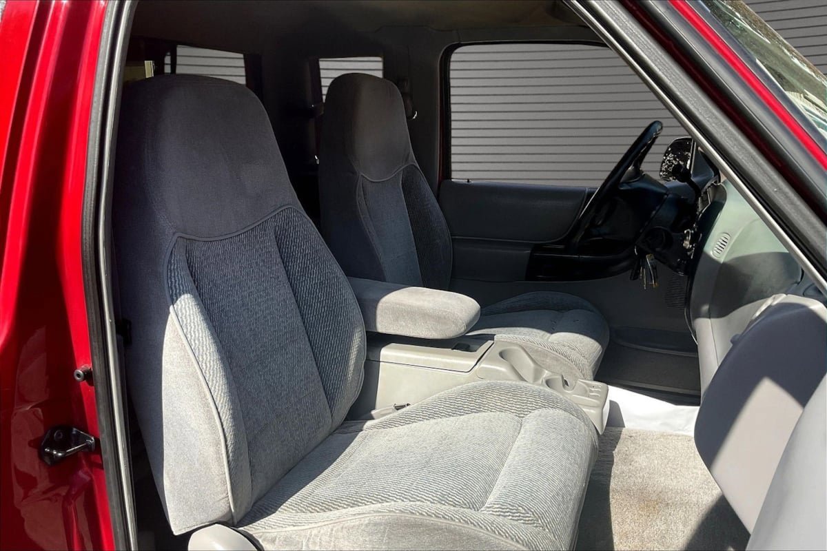 Used 1997 Ford Ranger XLT image 25