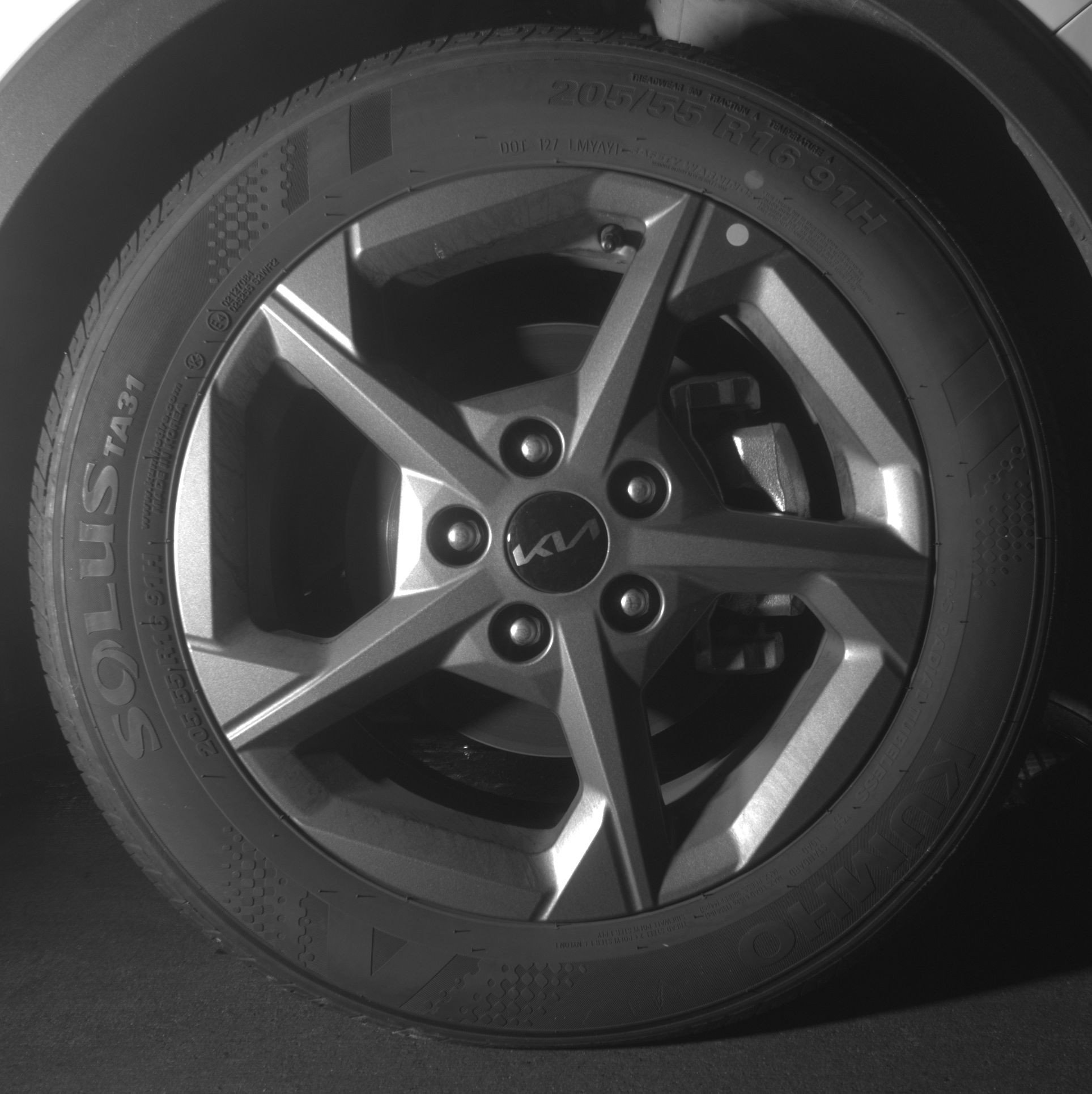 Used 2025 Kia K4 LXS image 13