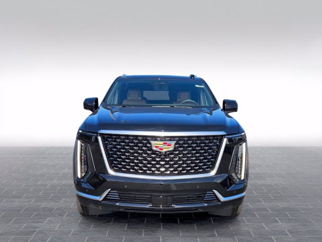 New 2026 Cadillac Escalade Luxury w/ Touring Package AWD/4WD image 2