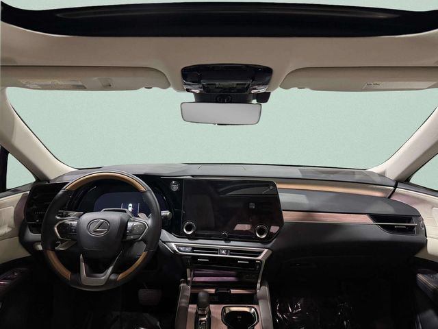 Used 2025 Lexus RX 450h AWD w/ Convenience Package image 9
