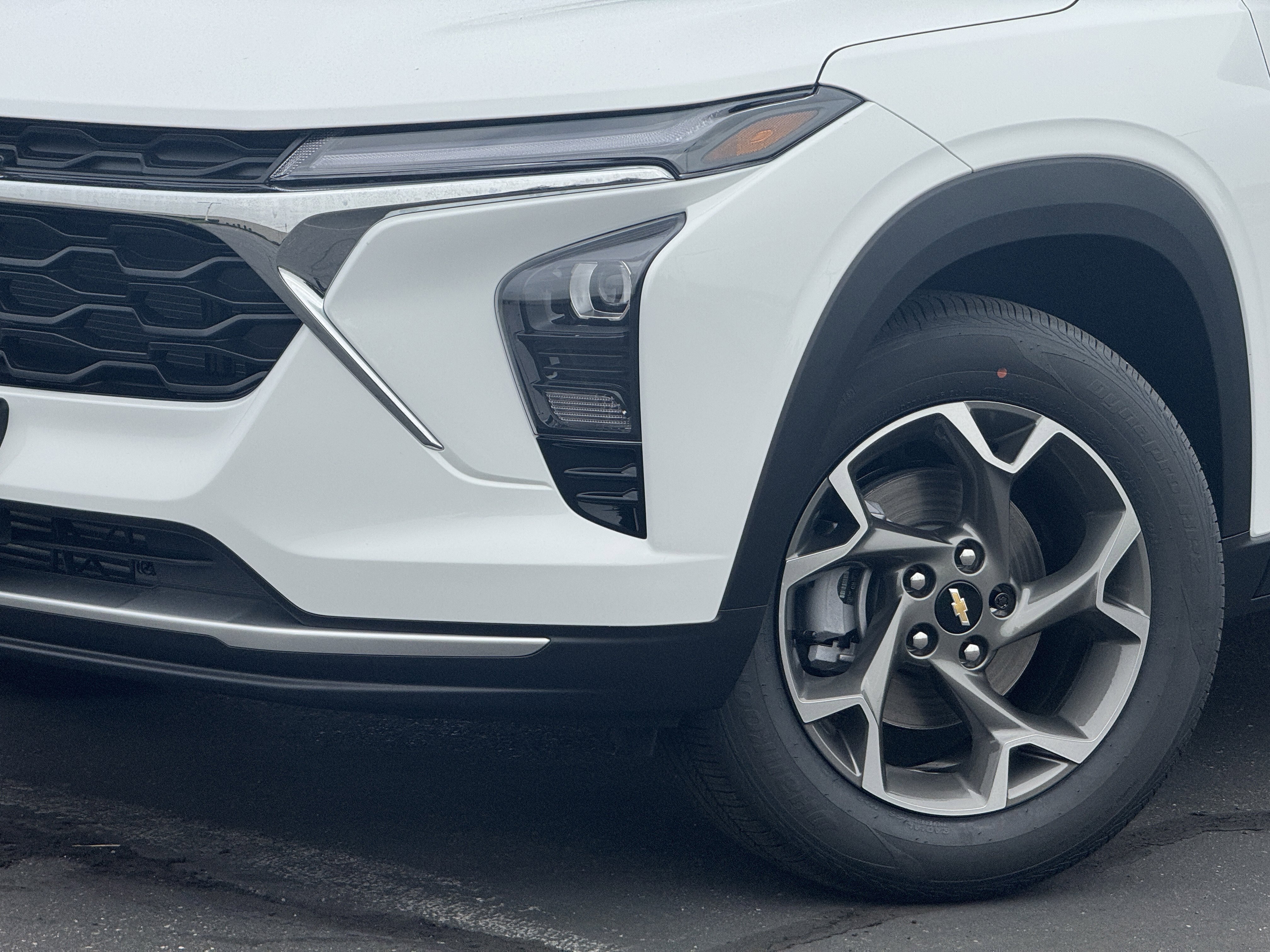 New 2026 Chevrolet Trax LT w/ Driver Confidence Package image 3