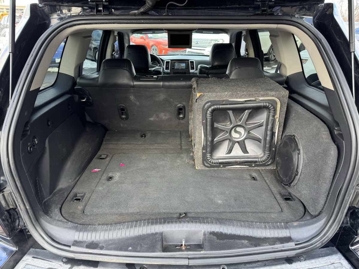 Used 2008 Jeep Grand Cherokee SRT8 w/ SRT Option Group II image 44