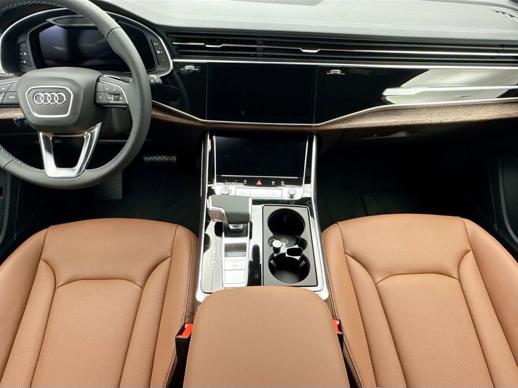 Used 2026 Audi Q7 3.0T Premium Plus w/ Premium Plus Package image 14
