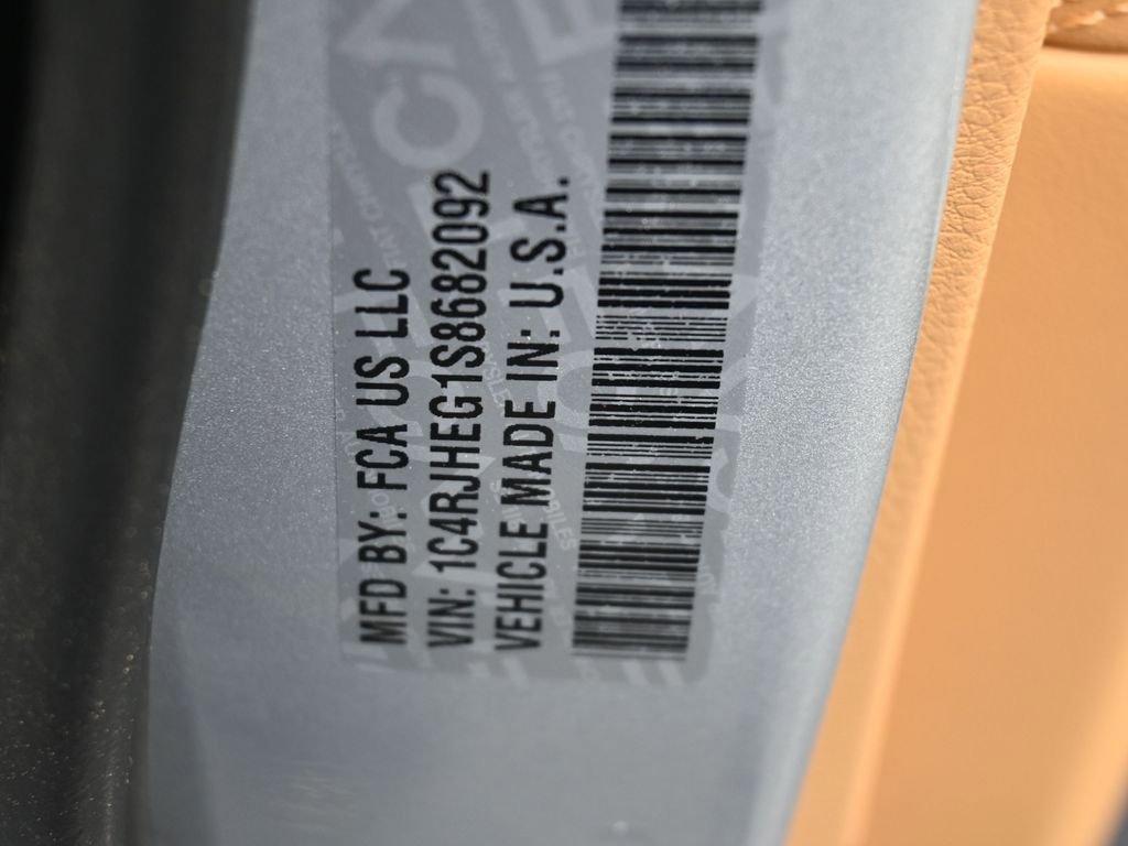 New 2025 Jeep Grand Cherokee Summit image 18