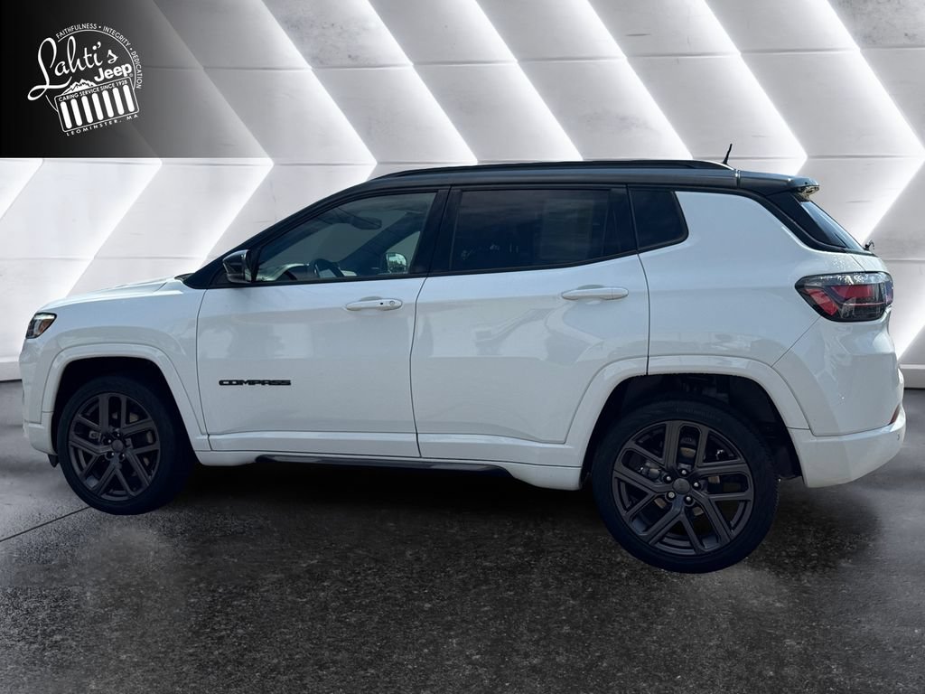 Certified 2024 Jeep Compass Limited w/ High Altitude Package AWD/4WD image 3